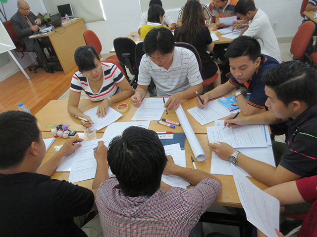 Kỹ năng bán hàng & Marketing chuyên nghiệp - FPT Services (16 & 17.05.2015)